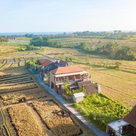 Pondok Lulik Seseh Beach Munggu Екстериор снимка